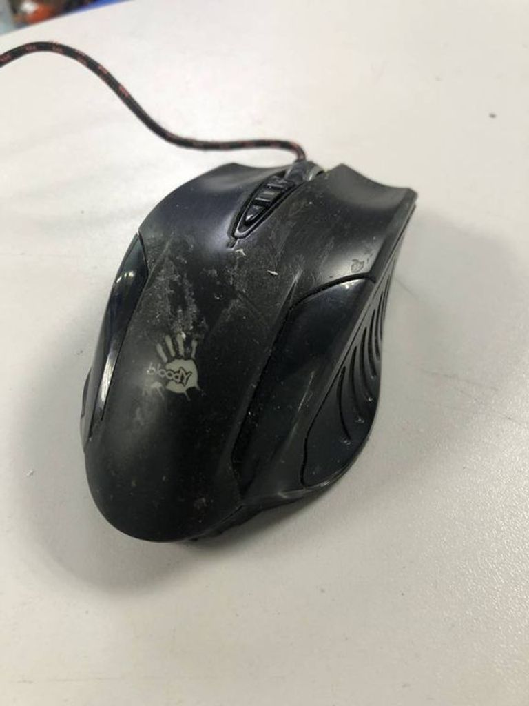 Оголошення Bloody Q50 Neon XGlide Black Б/У