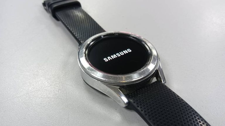 Samsung galaxy watch4 classic 42mm