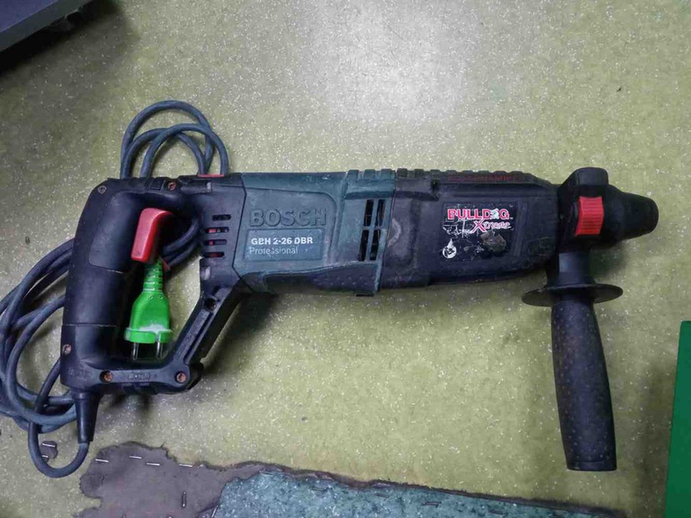 Оголошення Bosch gbh 2-26 dbr Б/У