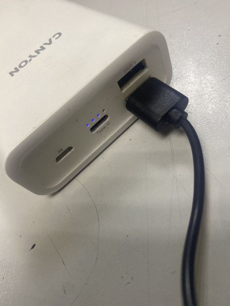 Дешиво Canyon cne-cpb2001w 20000 mah с ломбарда