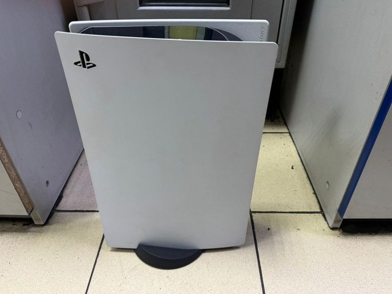 Оголошення Sony PlayStation 5 Digital Edition 825GB Б/У