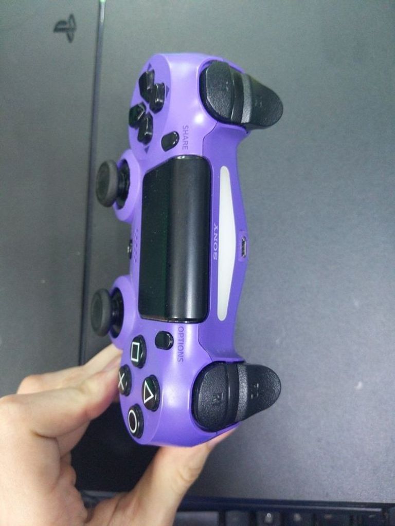 Дешиво Sony dualshock 4 v2 с ломбарда