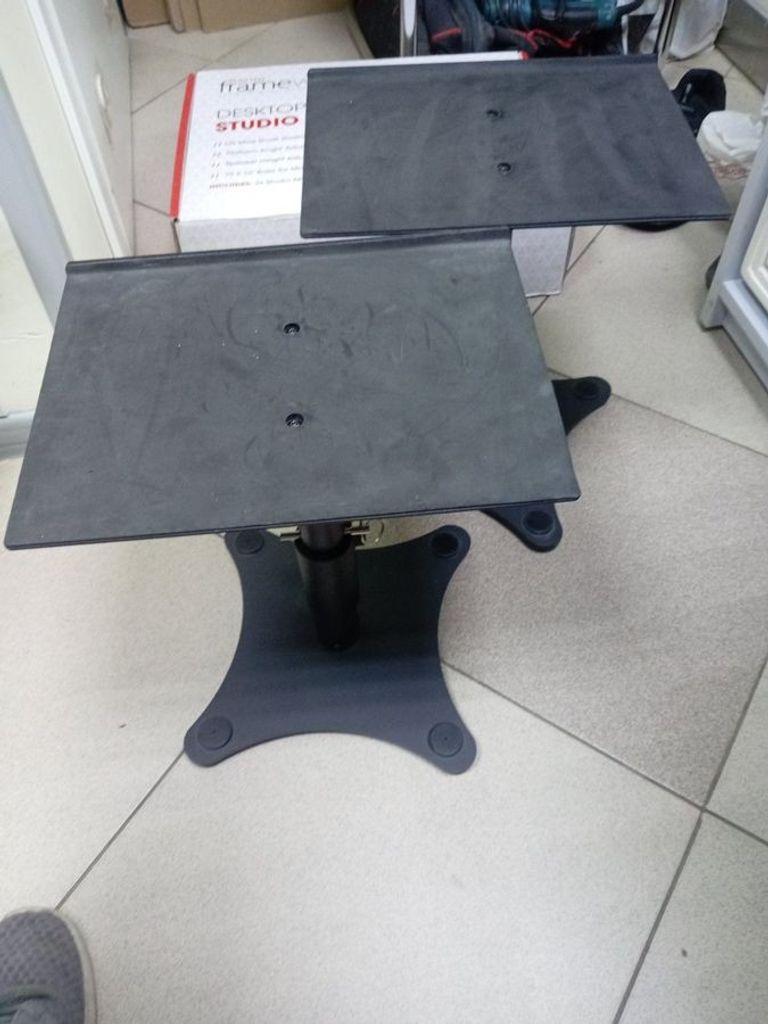 Оголошення Без Виробника desktop studio monitor stand Б/У
