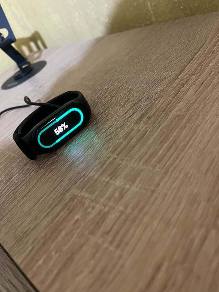 Дешево Xiaomi Mi Smart Band 7 Black (BHR6008GL/BHR6007CN) з ломбарду