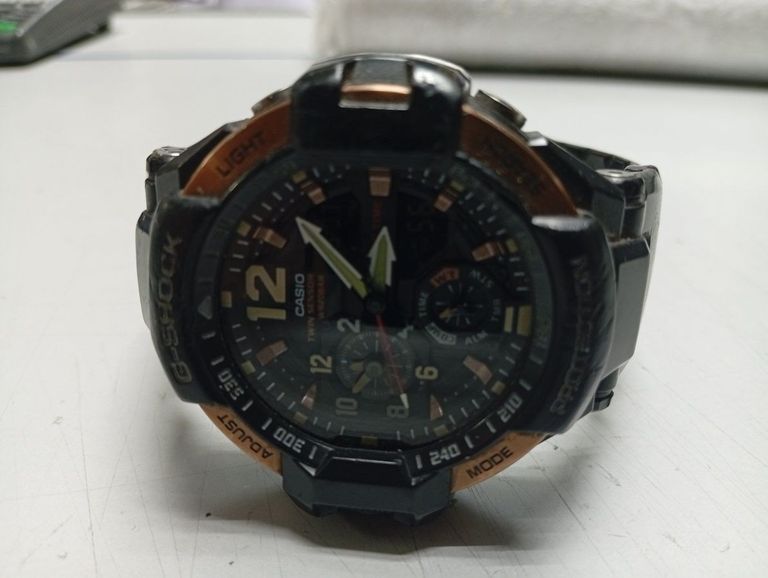 Купити Casio G-Shock GA-1100RG-1AER Б/У