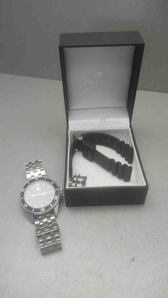 Купити Orient f692-uab0 Б/У