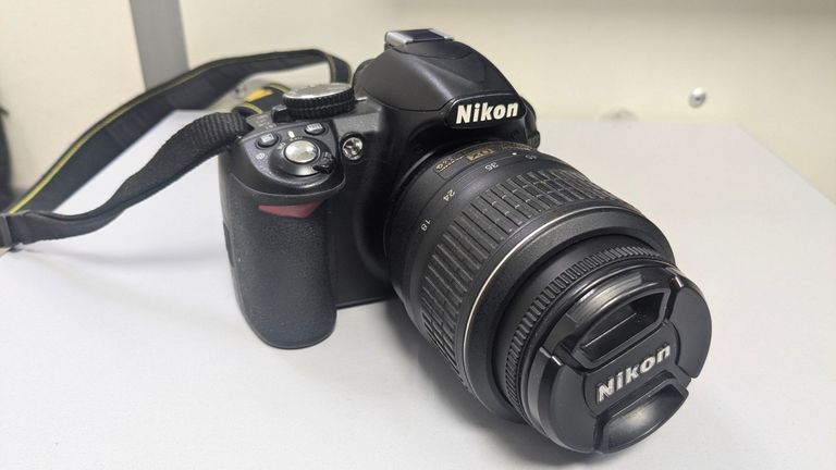 Nikon d3100 + af-s nikkor 18-105mm 1:3,5-5,6g ed vr dx Код:01-200543027. Зображення 9