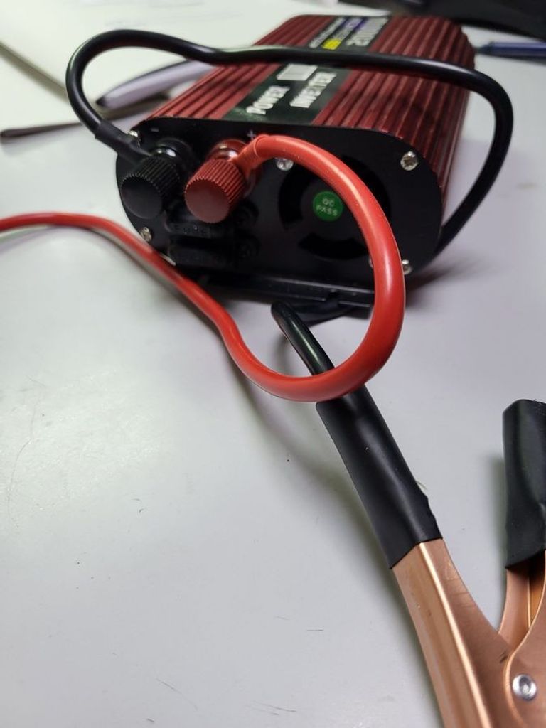 Оголошення Power Inverter 2000w Б/У