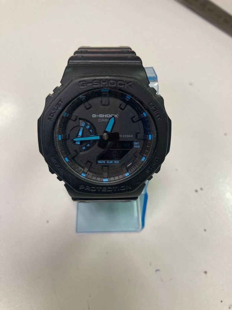 Купити Casio G-SHOCK Classic GA-2100BCE-1AER Б/У