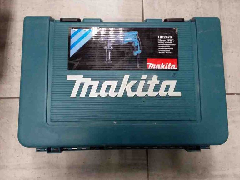 Makita HR2470