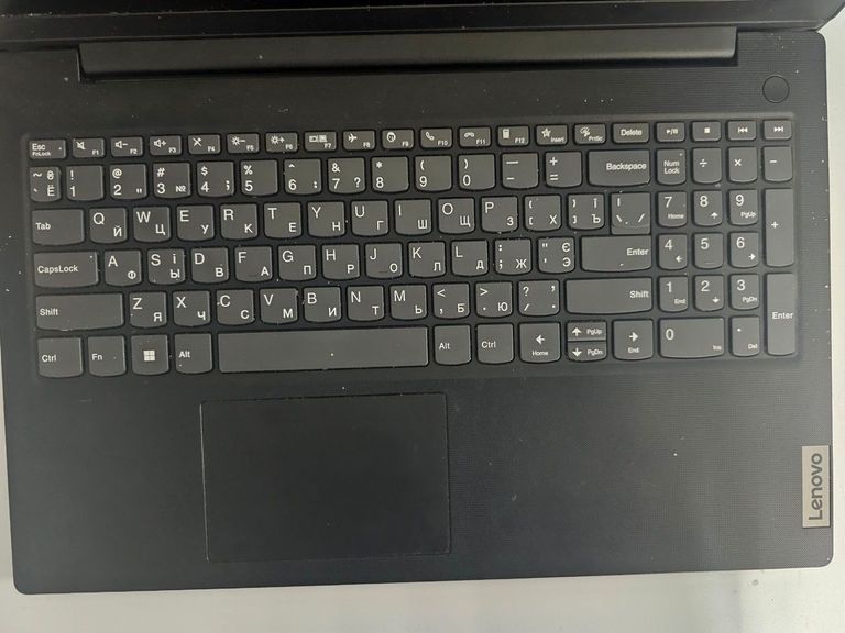 Дешиво Lenovo 15/core i3-1315u ddr5/8gb ddr5/hdd *відсутній/ssd 128 gb/*інтегрована с ломбарда