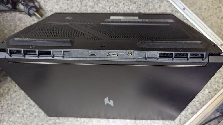 Acer 16/ryzen 5 8645hs ddr5/16gb ddr4/hdd *відсутній/ssd512gb+ssd 2tb/geforce rtx4050 6gb Код:01-200627940. Изображение 10