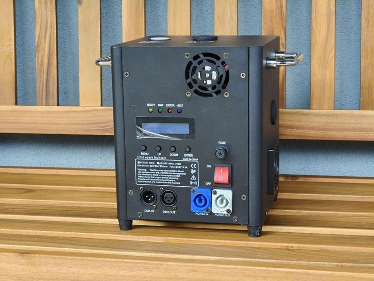 Дешево DMX зі спеціальним ефектом з ломбарду