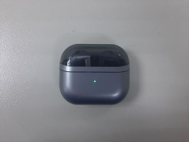 Дешиво Samsung galaxy buds3 с ломбарда