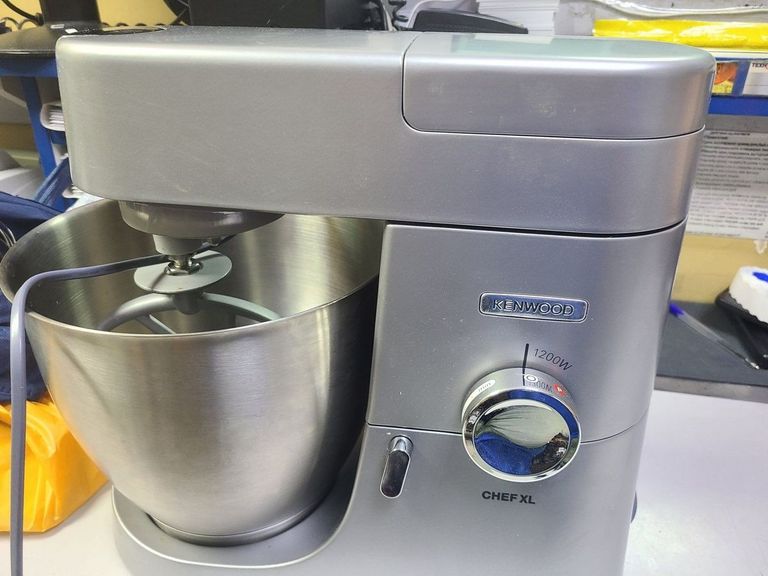 Дешево Kenwood chef xl kvl4100s з ломбарду