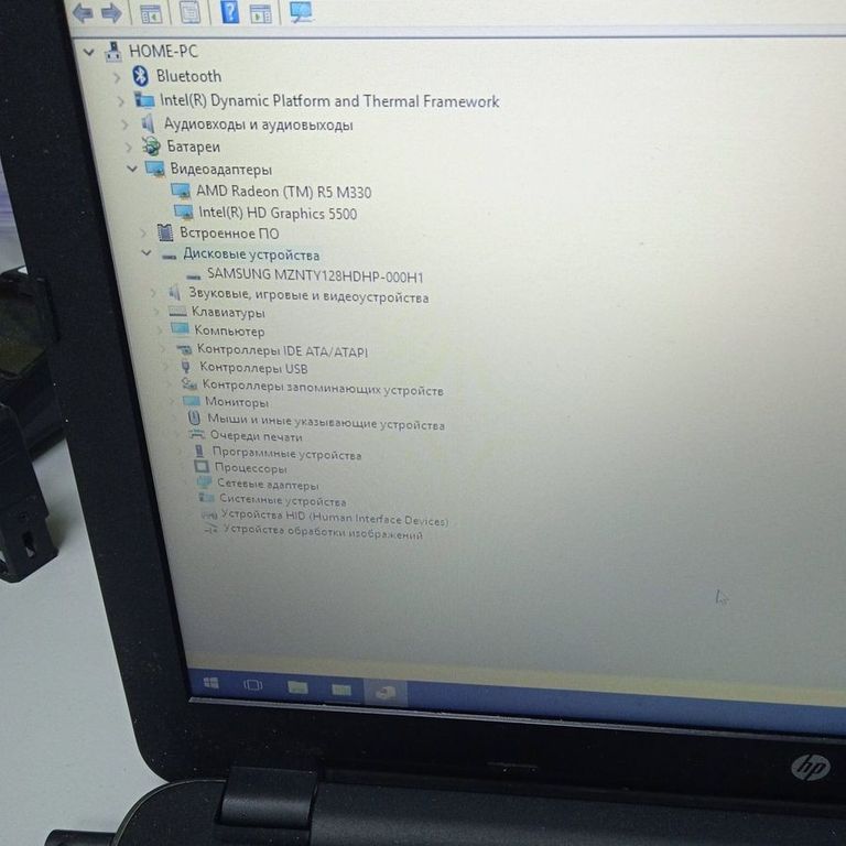 Купити Hp 15/core i3 5005u ddr3/4gb ddr3/hdd *відсутній/ssd 128 gb/radeon r5 m330 Б/У