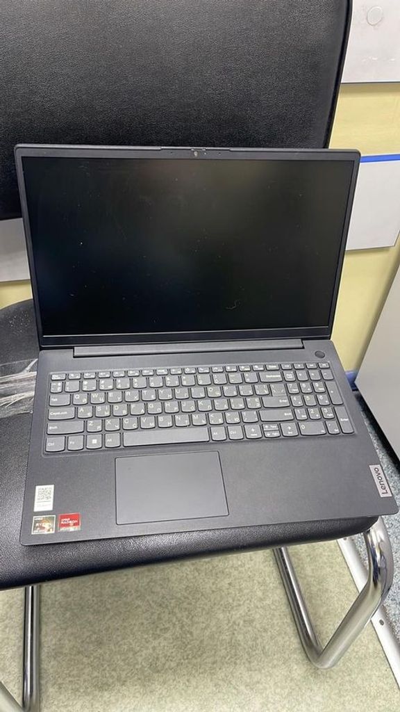 Купить Lenovo 15/ryzen 5 5625u ddr4/16gb ddr4/hdd *відсутній/ssd 256 gb/*інтегрована Б/У