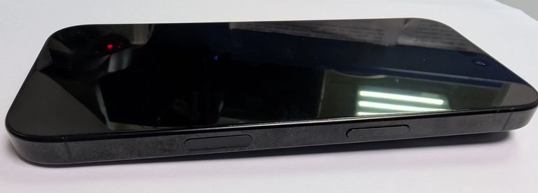 Apple iphone 16 pro 128gb Код:01-200775336. Изображение 6