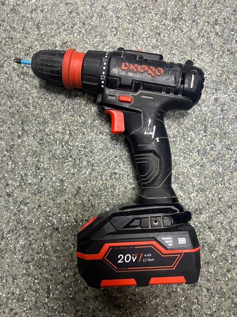 Купити Dnipro-M cd-218q 1акб 4ah + зп Б/У