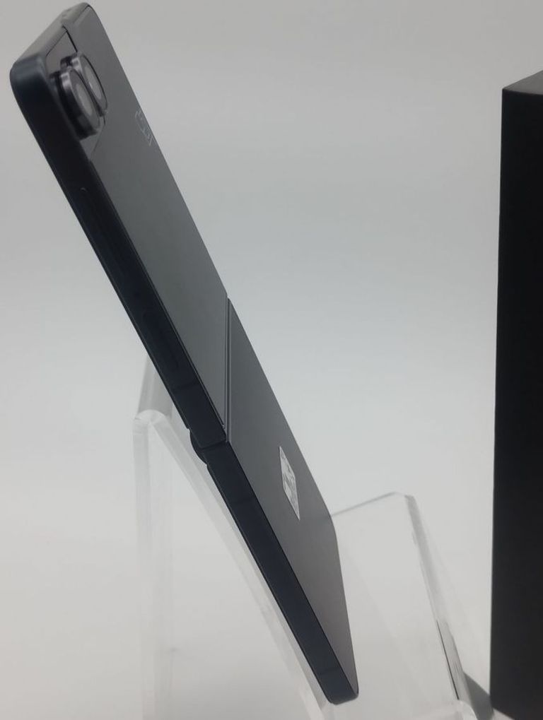 Samsung galaxy flip7 12/256gb Код:01-200795967. Изображение 6