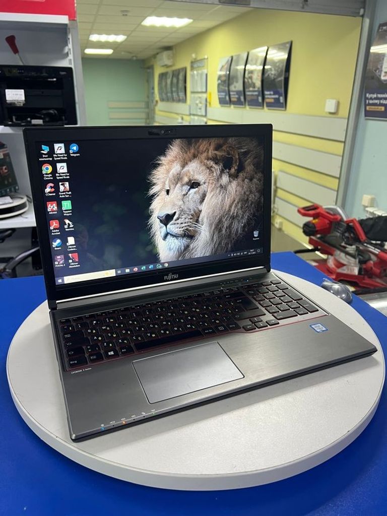 Купить Fujitsu 15/core i5 6200u ddr3/8gb ddr3/hdd 250 gb/*інтегрована Б/У