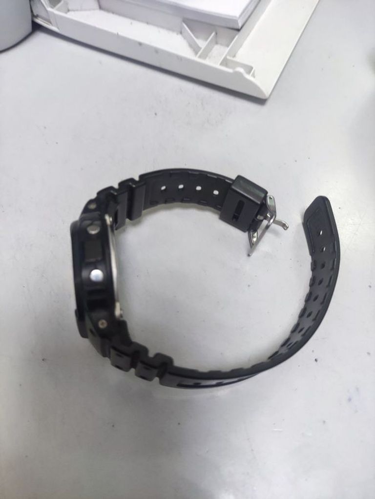 Объявление Casio DW-5600UE-1ER Б/У