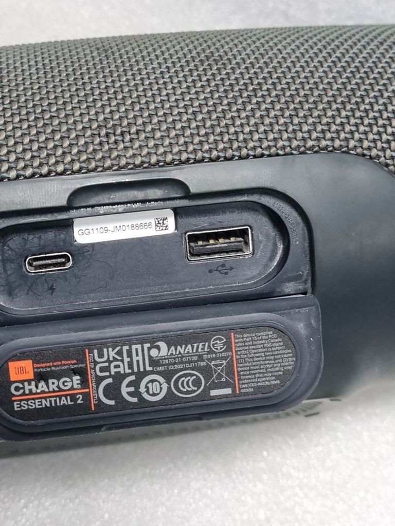 Распродажа Jbl charge essential 2, продавец Техноскарб