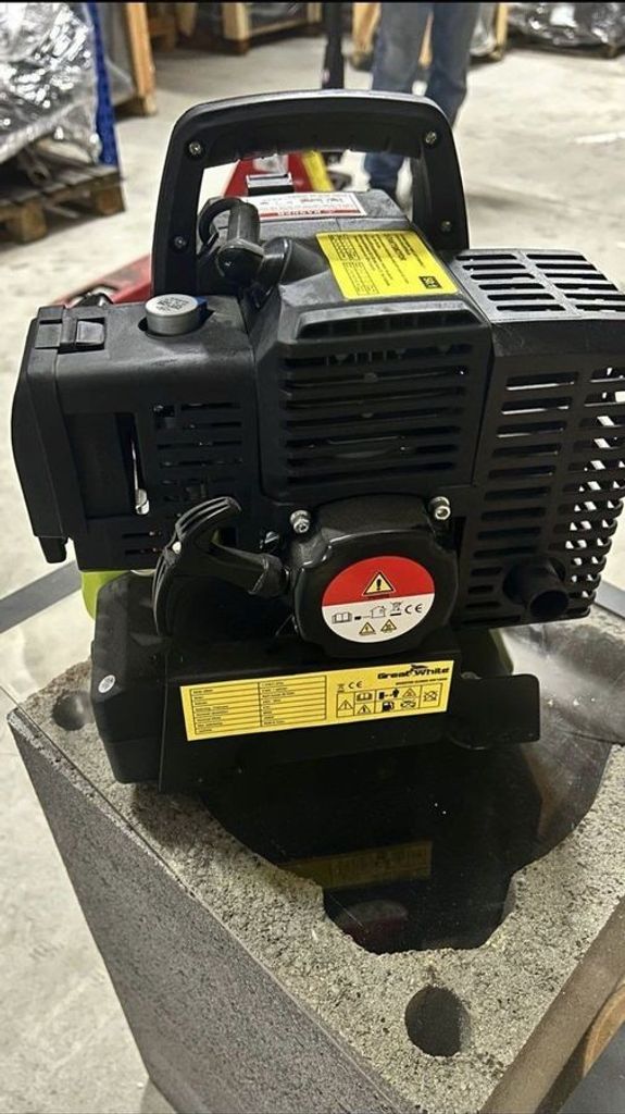 Оголошення Great White gm 1000i Б/У