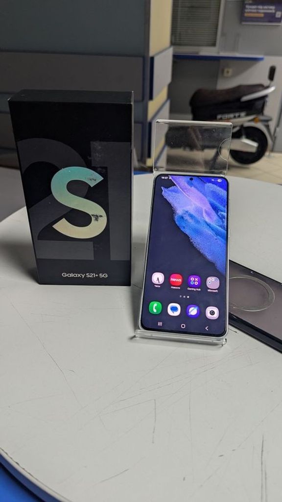 Купить Samsung galaxy s21+ 8/128gb Б/У