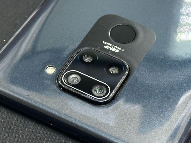 Дешиво Xiaomi redmi note 9 3/64gb с ломбарда