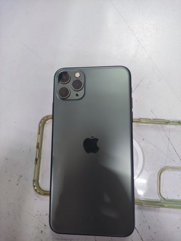 Оголошення Apple iphone 11 pro max 64gb Б/У