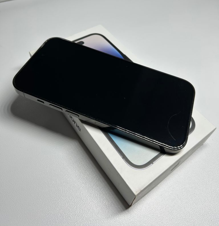 Купить Apple iPhone 14 Pro 256GB Space Black (MQ0T3) Б/У