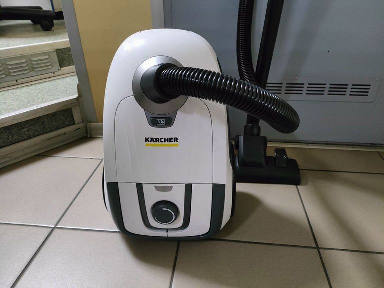 Дешево Karcher vc 2 premium з ломбарду