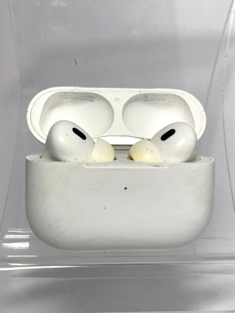 Оголошення Apple airpods pro 2nd generation with magsafe charging case usb-c Б/У