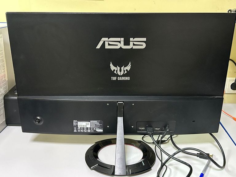 Дешиво Asus tuf gaming vg279qm1a с ломбарда