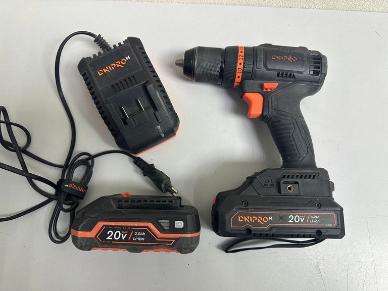 Купити Dnipro-M cd-201hbc compact 1акб 4ah зп Б/У