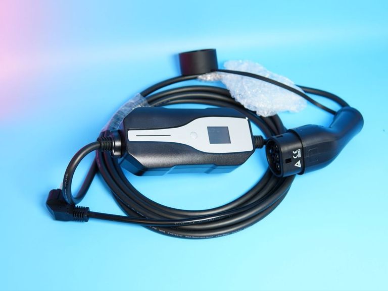 Купити Type 2 з вилкою Schuko 5 м 16 А регульований струм MIDA-EVEF-16A-SP Б/У