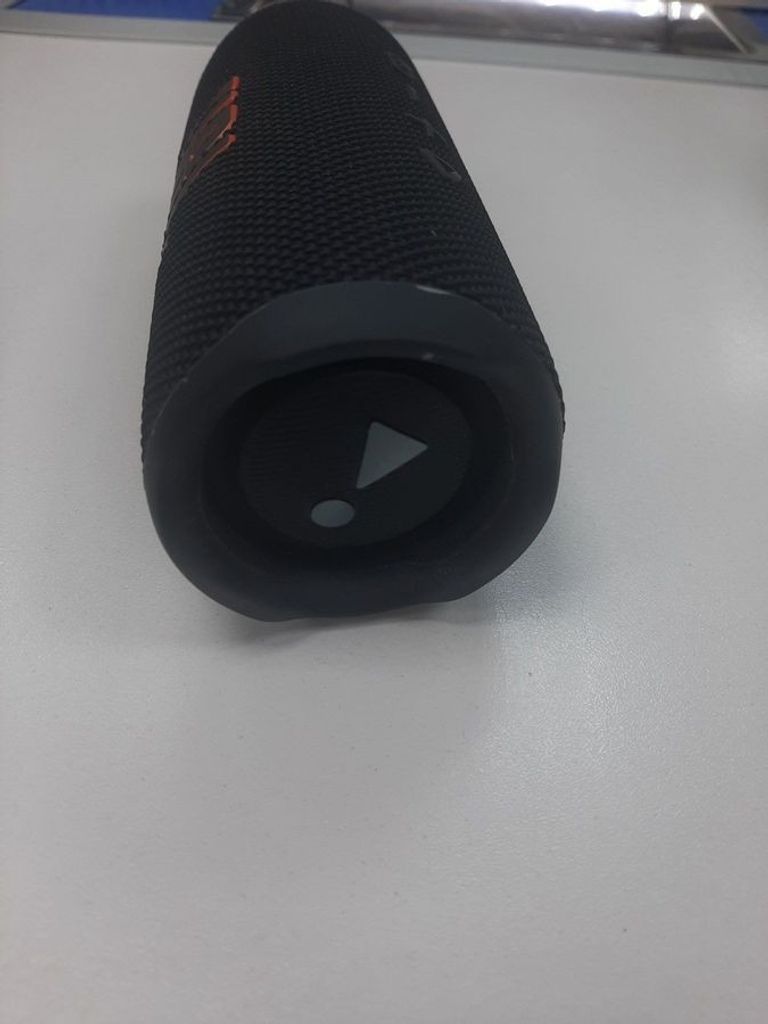Оголошення Jbl flip 6 Б/У