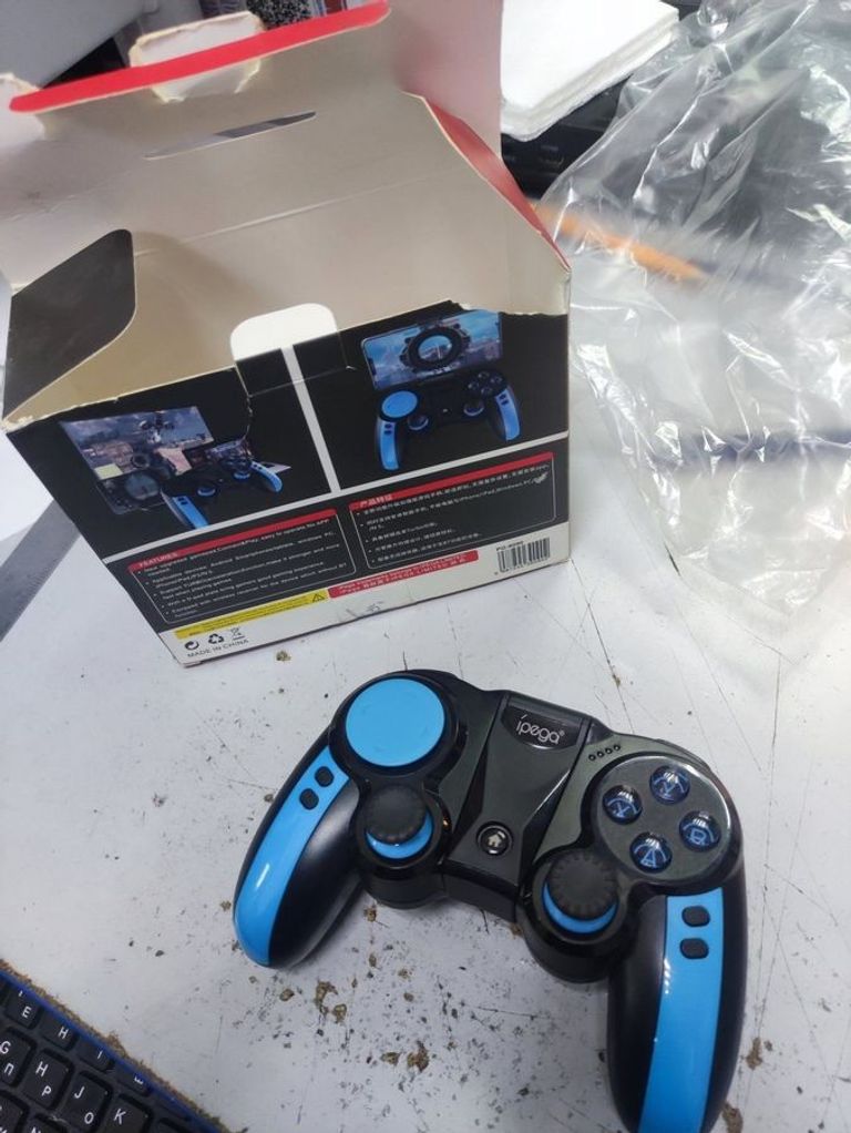 Дешево Ipega pg-9090 з ломбарду