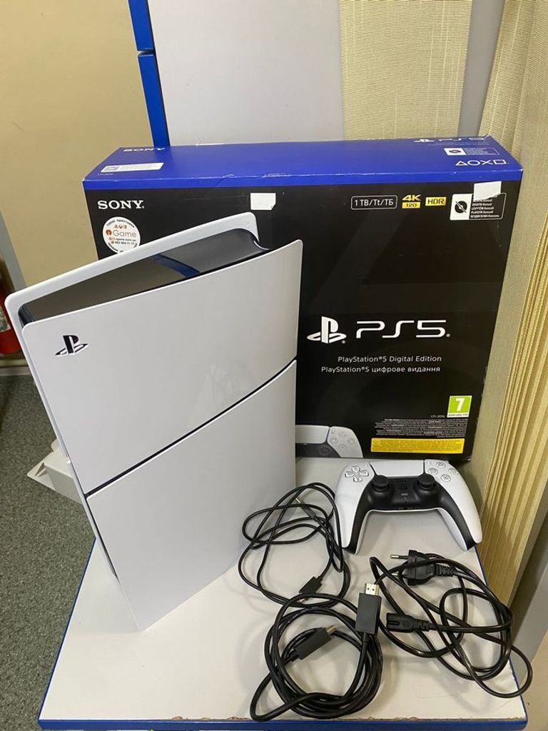 Купить Sony PlayStation 5 Slim Digital Edition 1TB Б/У