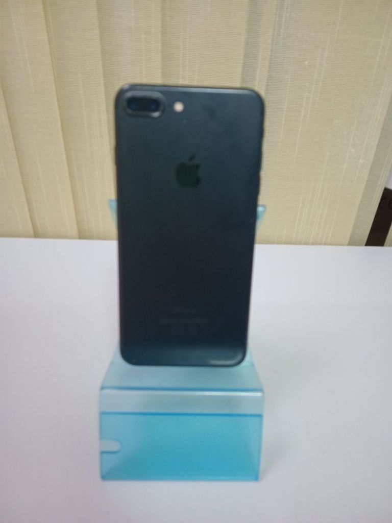 Дешево Apple iphone 7 plus 32gb з ломбарду
