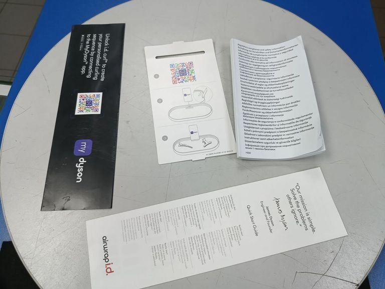 Дешиво Dyson hs08 airwrap i.d. long styler straight to wavy ceramic 533598-01 с ломбарда