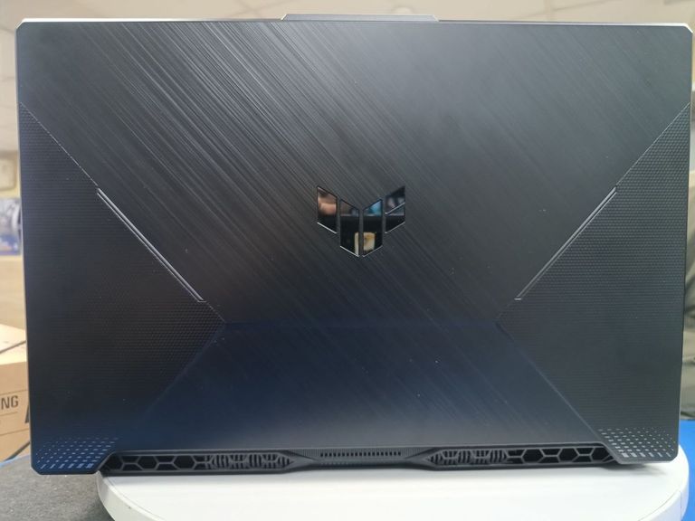 Розпродаж Asus 17/ryzen 5 7535hs ddr5/16gb ddr5/hdd *відсутній/ssd 512 gb/geforce rtx2050 4gb, продавець Техноскарб