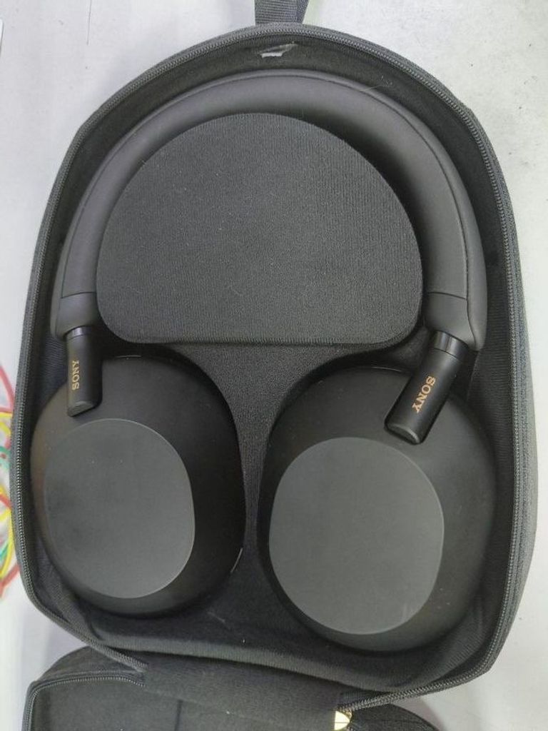 Купити Sony wh-1000xm5 Б/У
