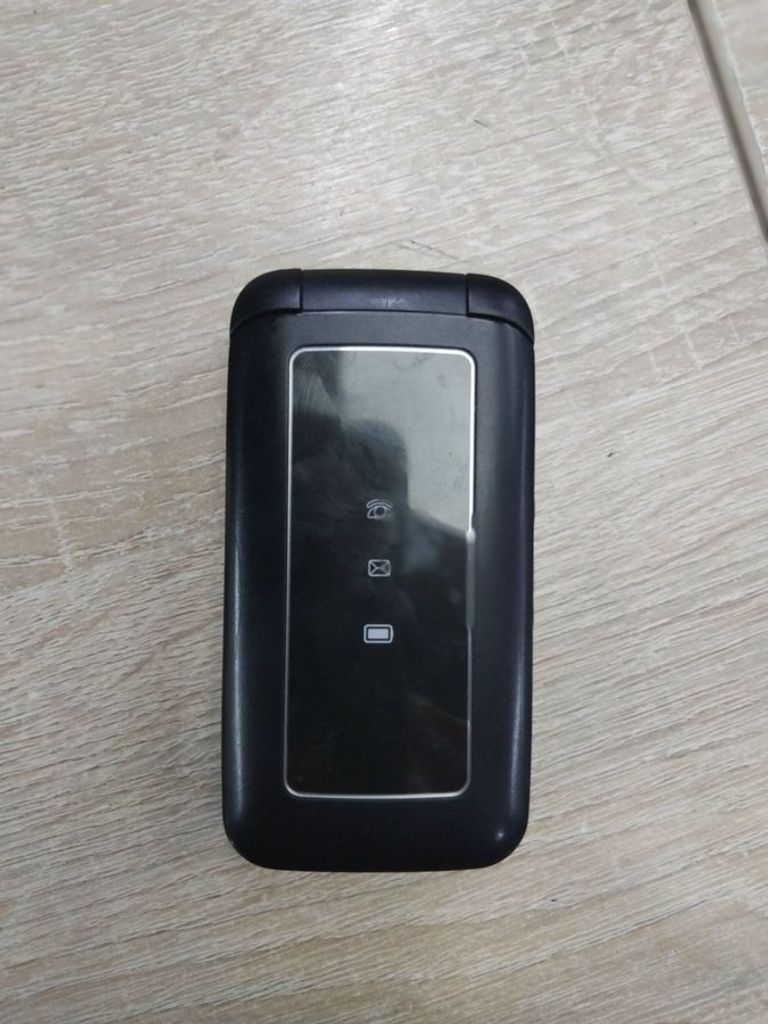 Купить Nomi i2400 Black Б/У