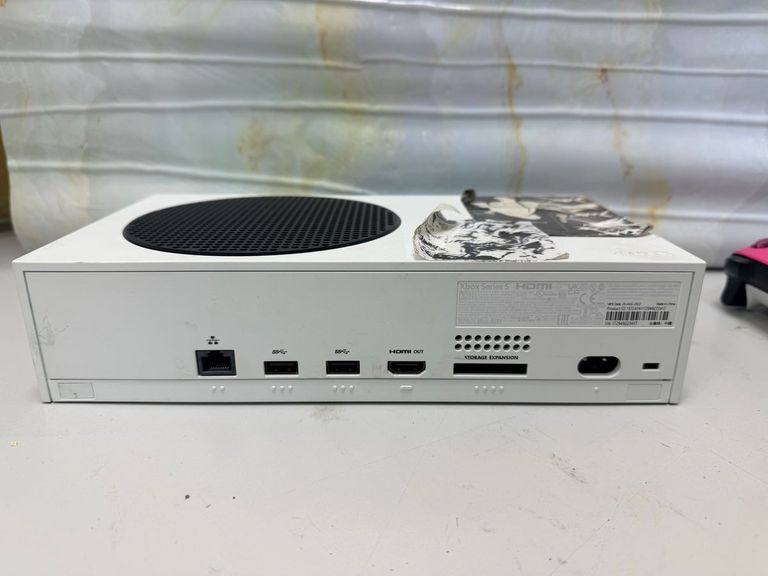 Дешиво Microsoft xbox series s 512gb с ломбарда