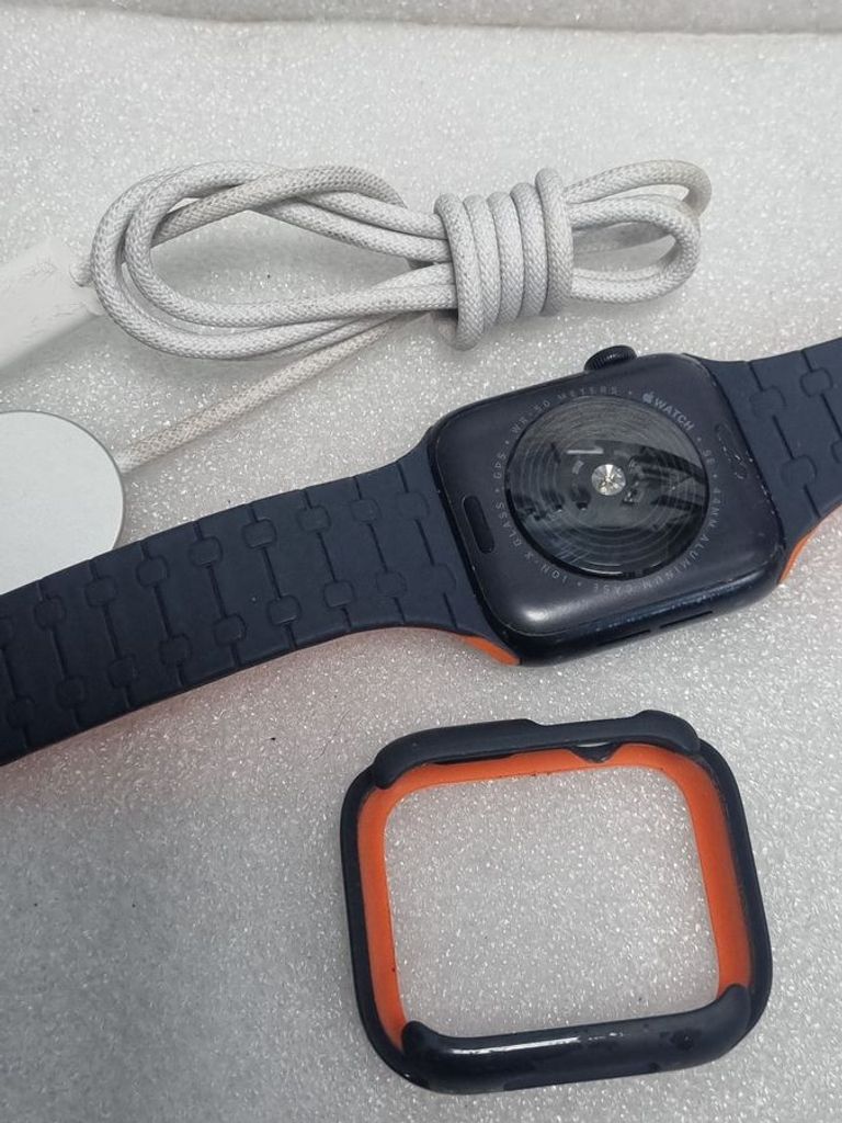 Apple watch se 2 gps 44mm aluminium case Код:01-200911452. Зображення 6