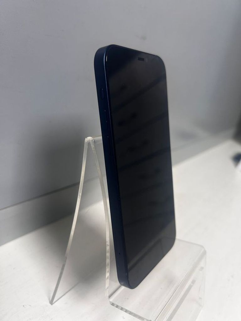 Apple iPhone 12 128GB (PRODUCT)RED Код:01-200911887. Зображення 5