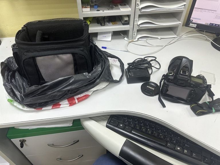 Купити Nikon d90/ af-s dx nikor 18-105mm1:3.5-5.6g ed vr Б/У