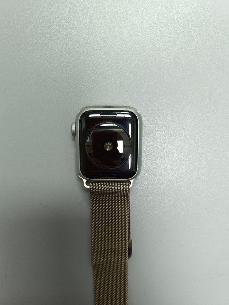 Объявление Apple watch series 4 gps 40mm aluminium case Б/У